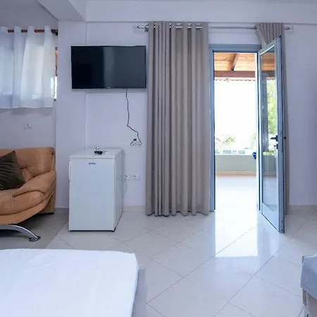 Rael Gasthof Vlorë