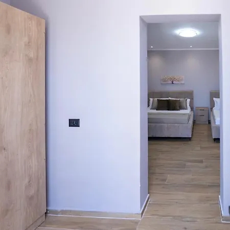 Rael 3* Vlorë