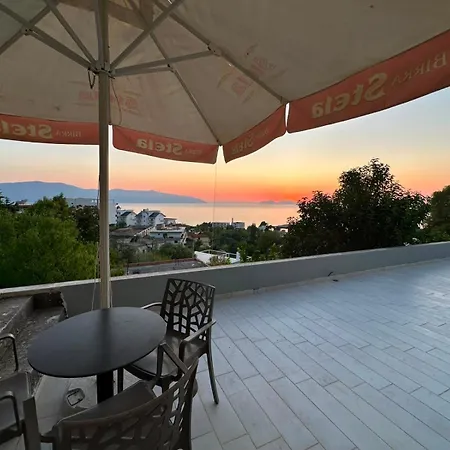 Rael Vlorë