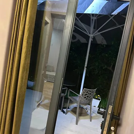 Pensionat Rael Vlorë